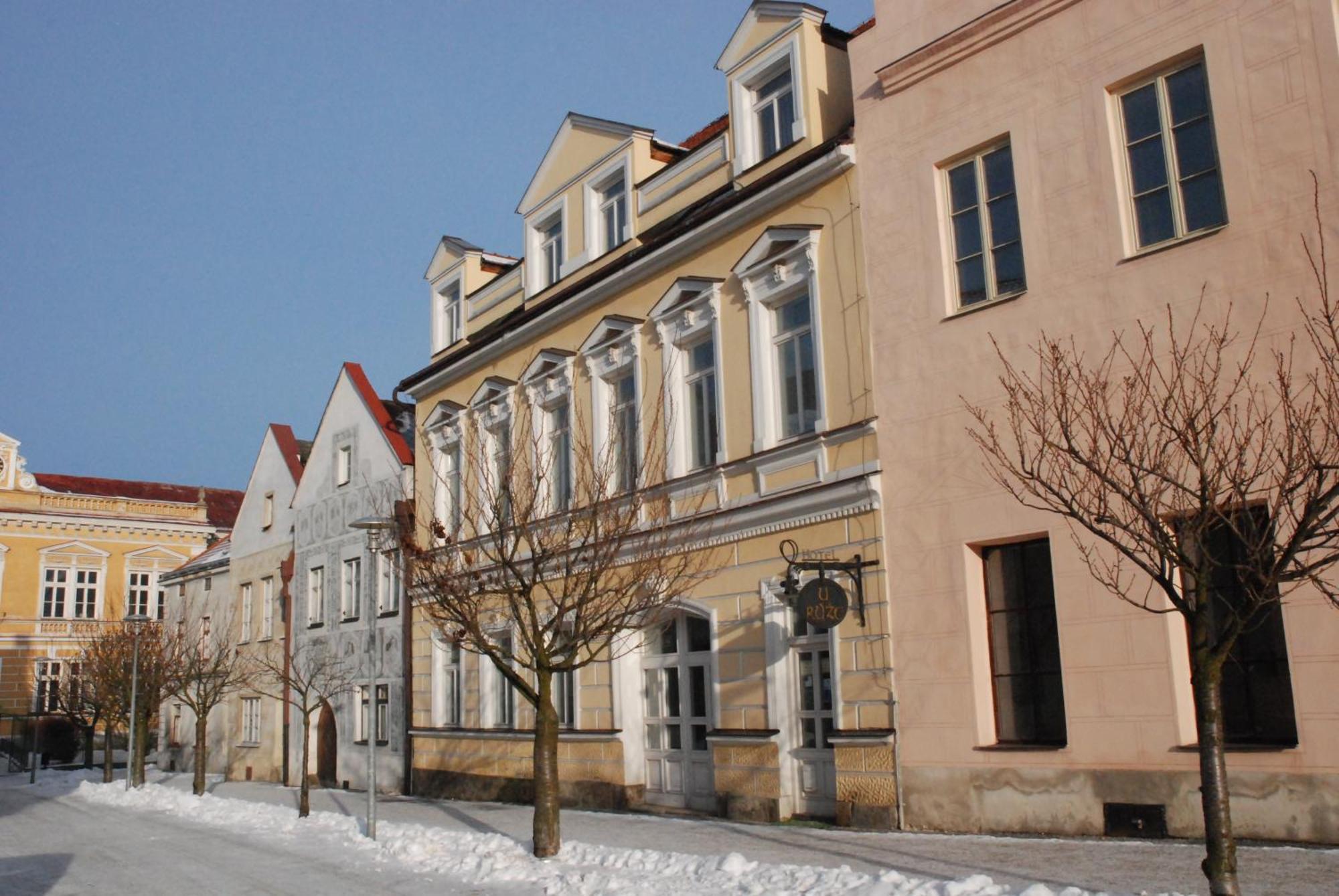 Hotel U Ruze Slavonice Exterior foto