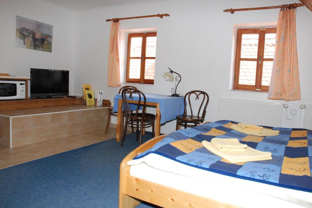 Hotel U Ruze Slavonice Habitación foto